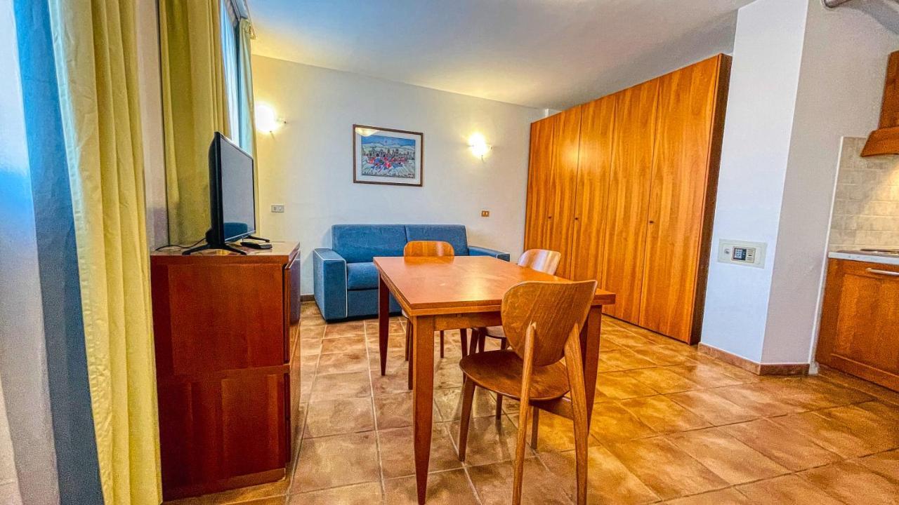 Appartamento Smith Arneis - Affitti Brevi Italia Bardonecchia Exterior photo